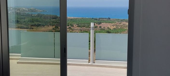 Image No.24-3 Bed Villa for sale