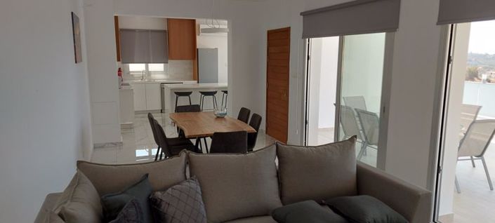 Image No.3-3 Bed Villa for sale