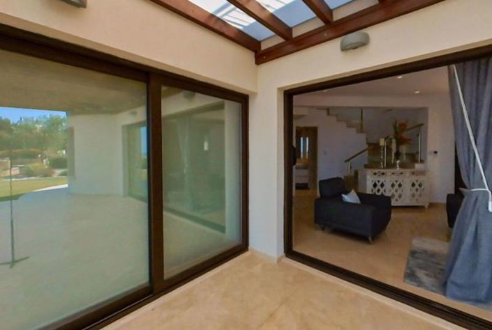 Image No.16-3 Bed Villa for sale