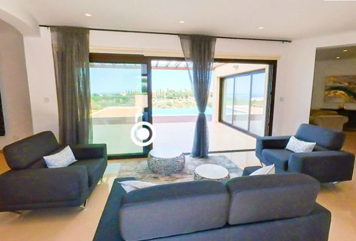 Image No.3-3 Bed Villa for sale