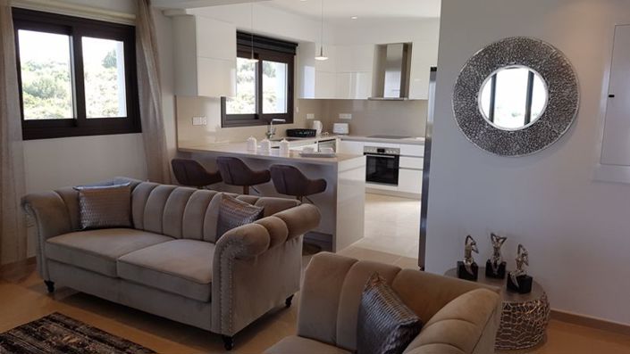 Image No.5-4 Bed Villa for sale