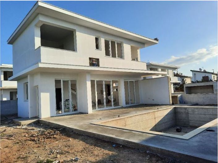 Image No.6-3 Bed Villa for sale