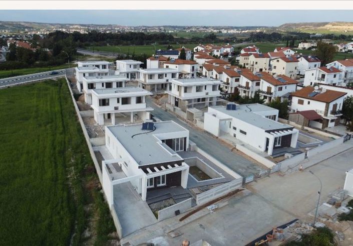 Image No.9-3 Bed Villa for sale