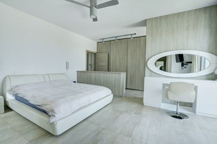 Image No.14-7 Bed Villa for sale