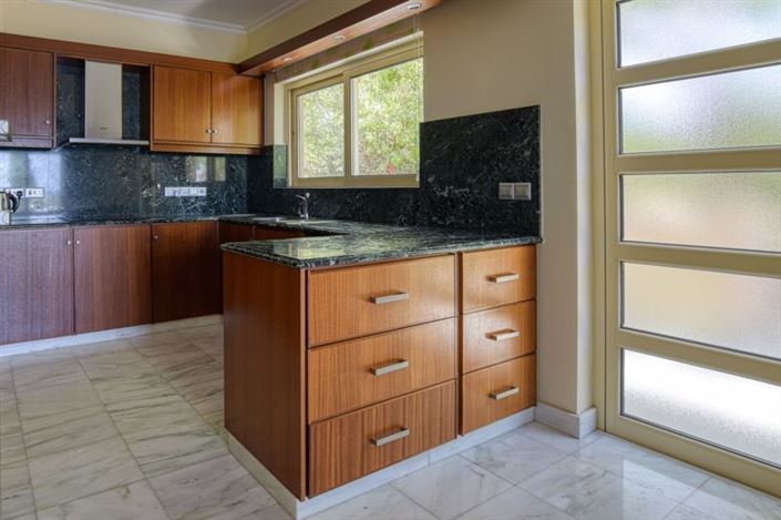 Image No.11-5 Bed Villa for sale