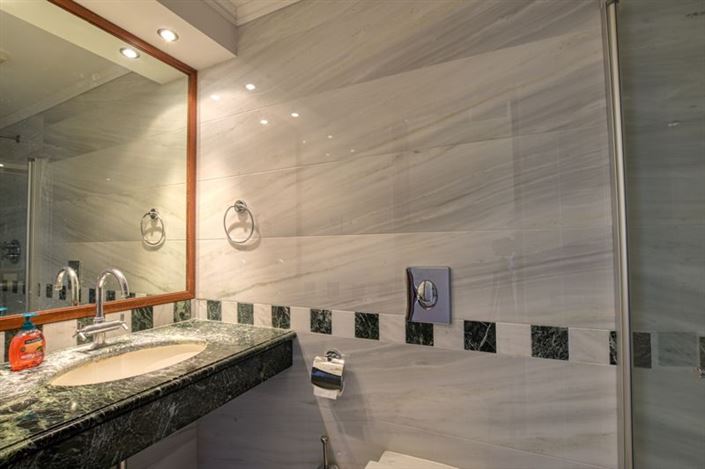 Image No.20-5 Bed Villa for sale