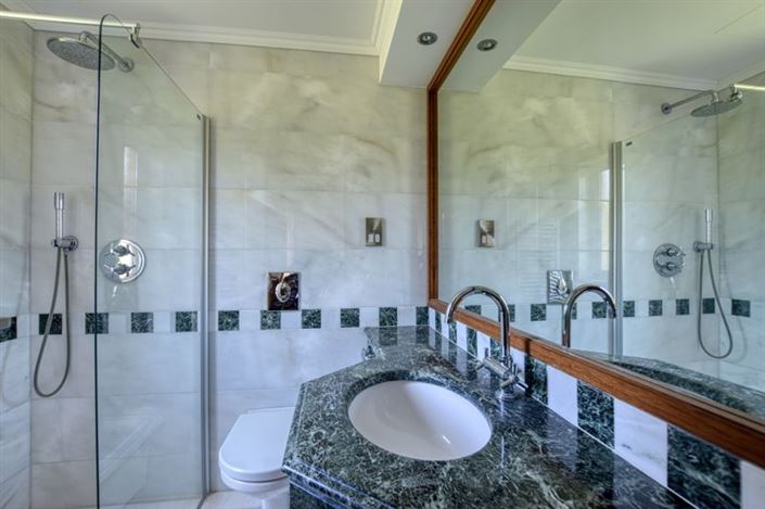 Image No.24-5 Bed Villa for sale