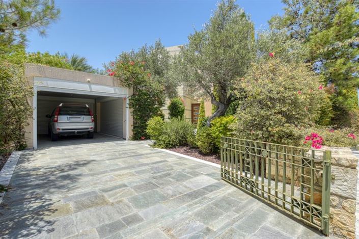 Image No.34-5 Bed Villa for sale