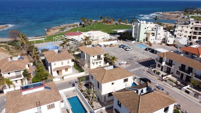 Image No.29-4 Bed Villa for sale