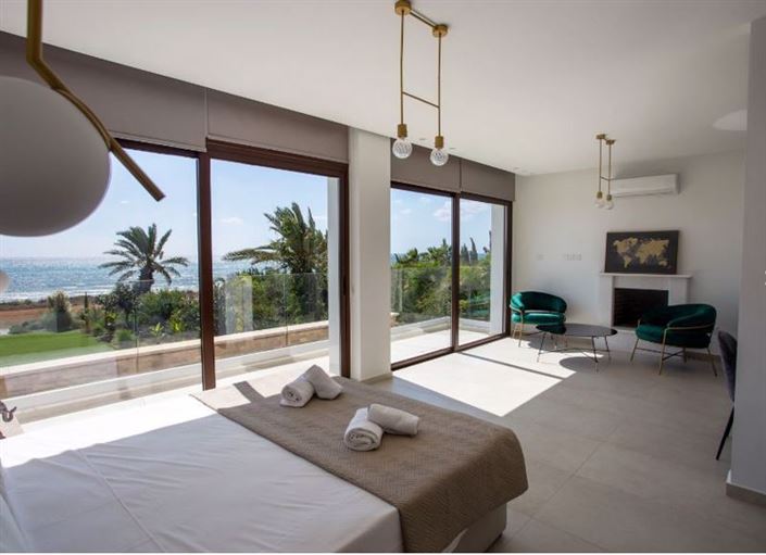 Image No.7-Villa de 5 chambres à vendre à Ayia Thekla