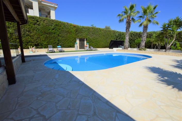 Image No.50-4 Bed Bungalow for sale