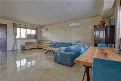 lounge-dinning-area-3