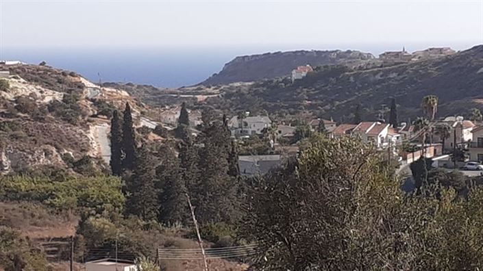 Image No.1-Propriété à vendre à Agios Tychonas