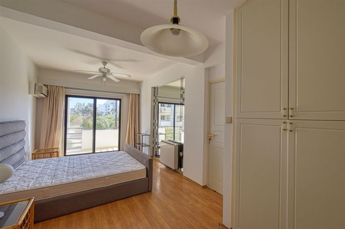 Image No.17-3 Bed Apartment for sale