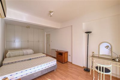 bedroom-2-1