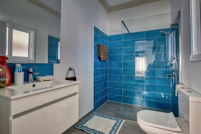 Image No.14-2 Bed Bungalow for sale