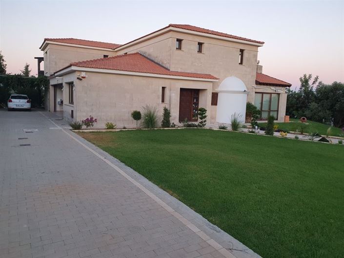 Image No.8-6 Bed Villa for sale