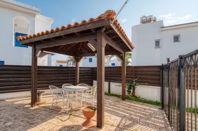 pergola