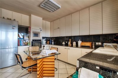 kitchen-informal-dinning-1