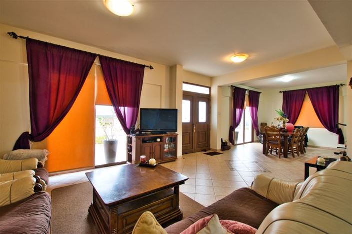 Image No.4-4 Bed Villa for sale