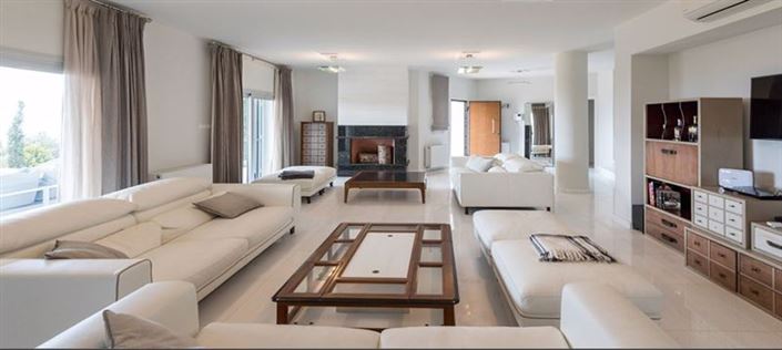 Image No.4-4 Bed Villa for sale