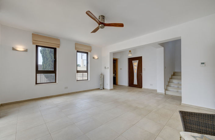 Image No.8-4 Bed Villa for sale