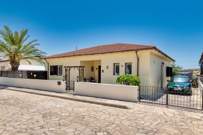 Image No.3-3 Bed Bungalow for sale