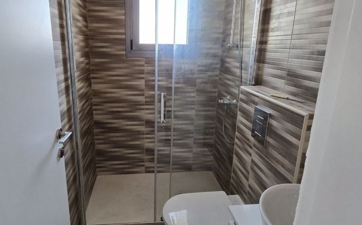 Image No.8-Appartement de 2 chambres à vendre à Zakaki