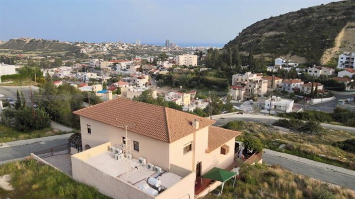 Image No.11-Villa de 4 chambres à vendre à Germasogeia