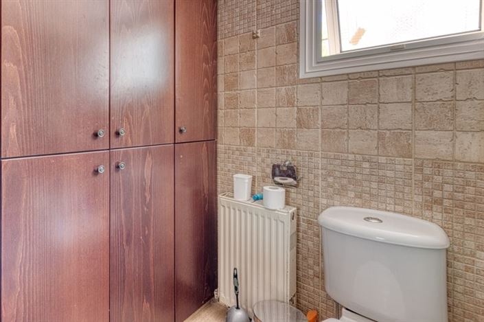 Image No.18-4 Bed Bungalow for sale