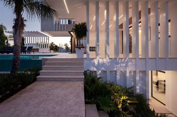 Image No.11-5 Bed Villa for sale