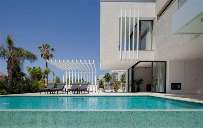 Image No.7-5 Bed Villa for sale