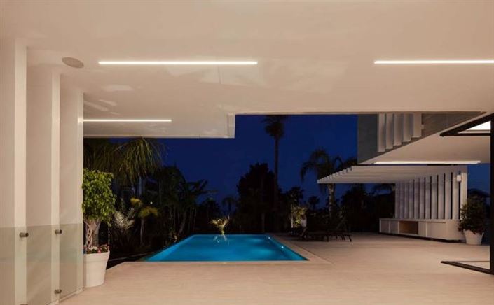 Image No.9-5 Bed Villa for sale