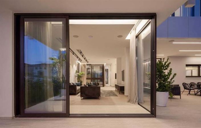 Image No.4-Villa de 5 chambres à vendre à Kalogirou