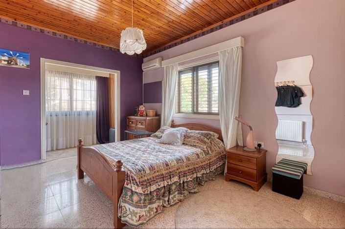 Image No.18-3 Bed Villa for sale