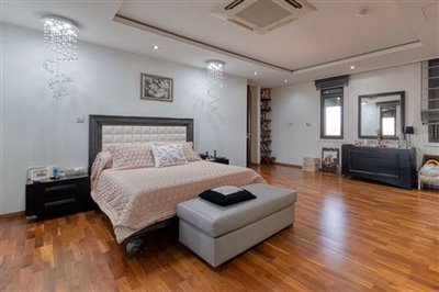 bedroom-1-1