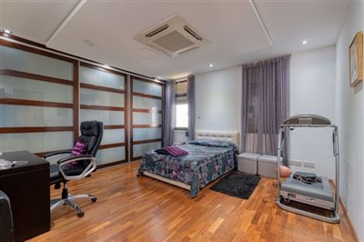 bedroom-2-2
