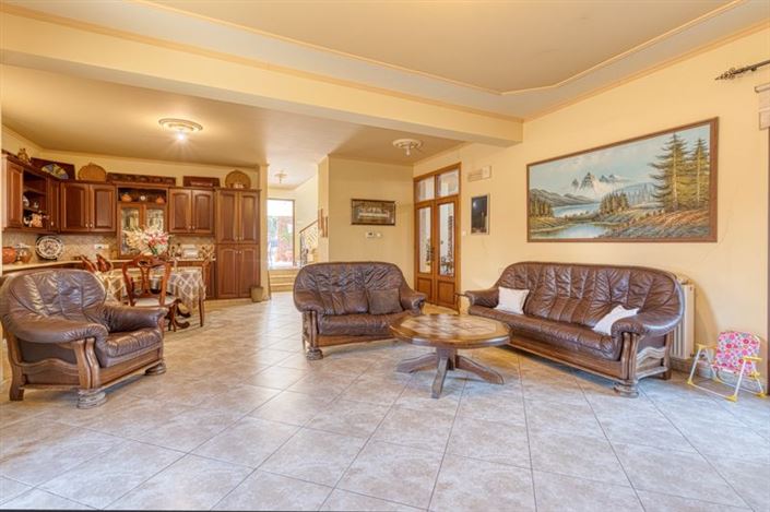 Image No.6-4 Bed Villa for sale