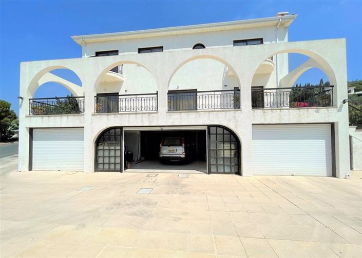 Image No.43-5 Bed Villa for sale