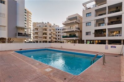 communal-pool