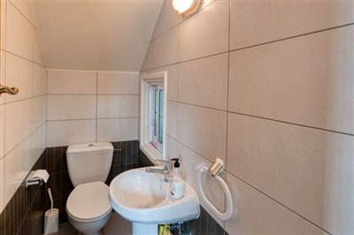 guest-wc
