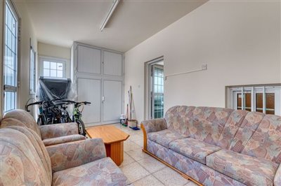 garage-interior