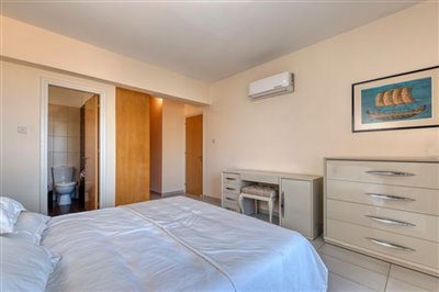 bedroom-1-1