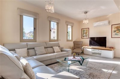 lounge-area-2