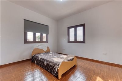 bedroom-1-2