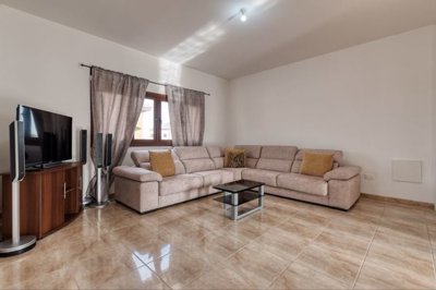 lounge-area
