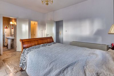 bedroom1-1