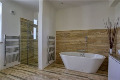 family-bathroom-1