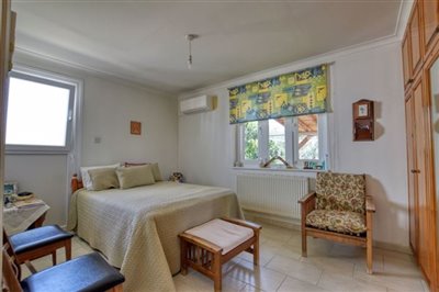 bungalow-bedroom