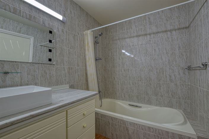 Image No.10-1 Bed Apartment for sale